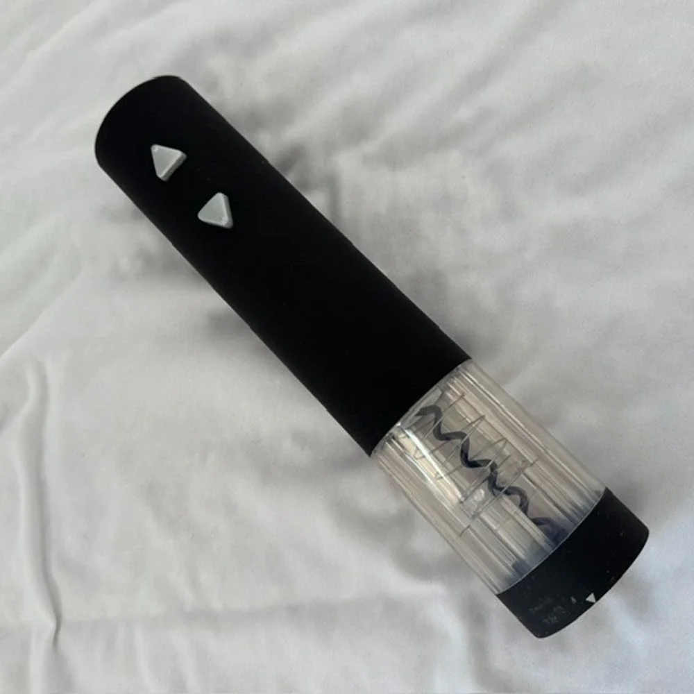 Wine Enthusiast Electric Blue Push Button Corkscrew Wine Opener TESTED